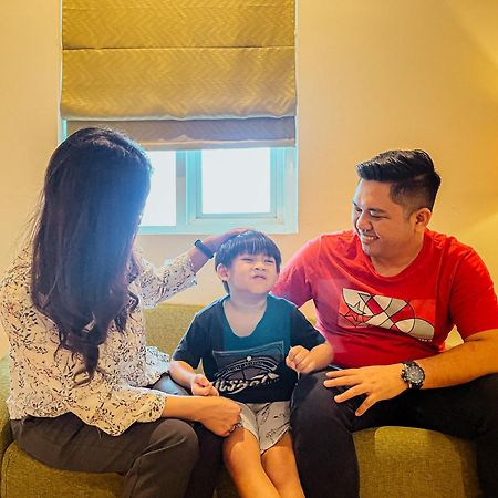 Ascent Hotel & Cafe Malang Luaran gambar